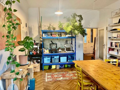 Charmante Altbauwohnung im 4. Liftstock mit Gemeinschaftsgarten