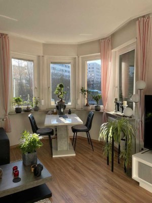 Helle 3-Zimmer-Wohnung mit Balkon in zentraler Lage von Stuttgart-Feuerbach