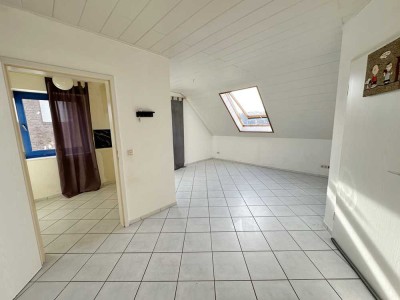 Eigentumswohnung 3 ZKDB - ca. 55m² + Stellplatz - DG rechts in Langerwehe Hamich / Mietkauf möglich