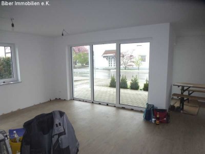 3- Zi Erdgeschoss Wohnung mit Terrasse in Maselheim *neuwertig*