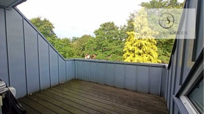 Exklusive DG-Wohnung im historischen Zwiebelturm, kernsaniert 2011, mit Dachterrasse