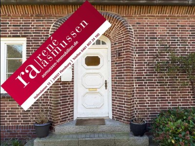 ASMUSSEN IMMOBILIEN - Historischer Juwel in gefragter Lage