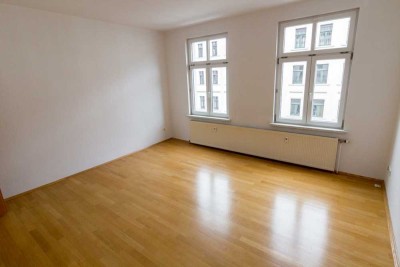 **Kapitalanlage mit Potenzial in beliebter Gohliser Lage**