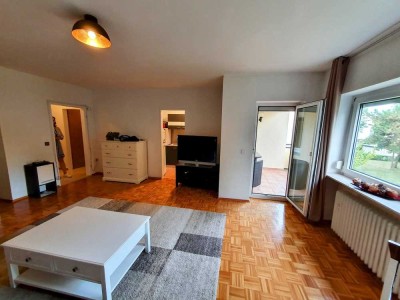 Grosse möblierte Wohnung zentral in Niederroden