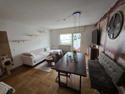 +++ schöne 3,5-Zimmer Wohnung + ca. 78 qm Wfl. + PKW-Stellplatz + 2 Balkone + Gaggenau +++