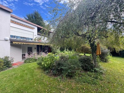 Seltene Gelegenheit - Einfamilienhaus mit großem Grundstück und See-und Bergblick!