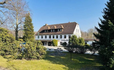 Exklusives Wohnen - Haus am See!