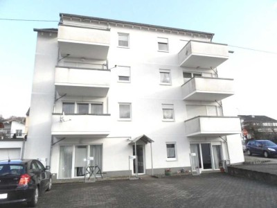 Gepflegte 3-Raum-DG-Wohnung mit Balkon in Bendorf mit sehr niedrigem Energiewert