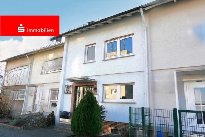 Älteres Reihenmittelhaus in Flörsheim zum Renovieren, ruhige Lage