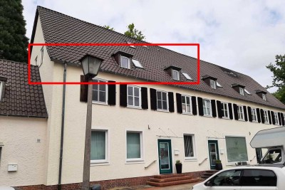 Großräumige Dachgeschosswohnung mit Einliegerwohnung