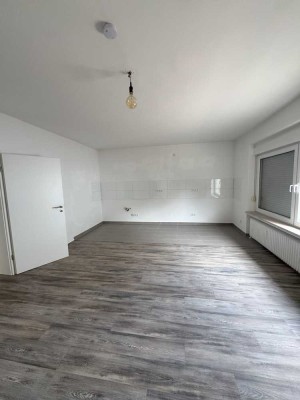 Geschmackvolle, sanierte 2-Raum-Wohnung mit gehobener Innenausstattung in Schlangenbad