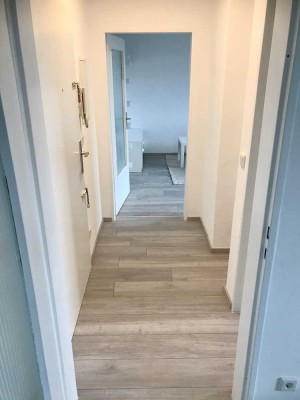 Stilvolle, vollständig renovierte 2-Raum-Wohnung mit gehobener Innenausstattung in Mannheim