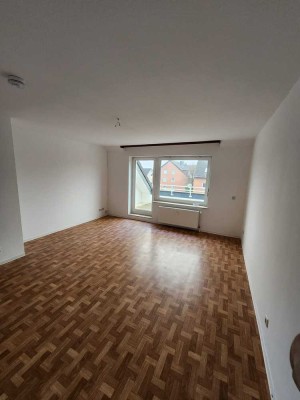 Renovierte 2-Zimmer Dachgeschosswohnung in Bielefeld-Ubbedissen nur mit WBS