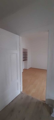 Nette Mieter/innen gesucht!