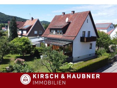 Zuhause für die große Familie mit wunderbarem Garten! 
Mühlhausen - Zentrum