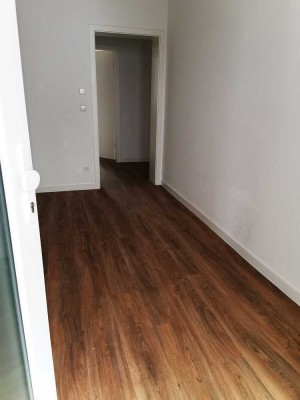 Stilvolle, neuwertige 2-Zimmer-Wohnung mit gehobener Innenausstattung in Singen (Hohentwiel)