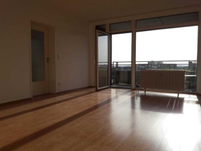 Fernblick in DU-Mündelheim mit viel Grün - 3 Zi. mit Loggia zum Selbstbezug oder zur Kapitalanlage