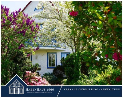 Großzügiges Einfamilienhaus mit idyllischem Garten & Teich