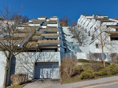 Exklusives Wohngefühl: Moderne Terrassenwohnung im Rebenring 5, 84032 Altdorf
