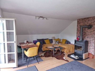 890.0 € - 110.0 m² - 4.0 Zi.