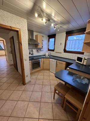 Attraktive 3-Zimmer-Wohnung mit Balkon und EBK in Mannheim Neuhermsheim Ruhige Lage Gute Anbindung