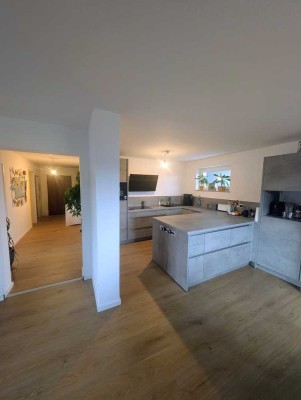 Helle 3,5-Zimmer Wohnung über den Dächern des Heilbronner Ostens