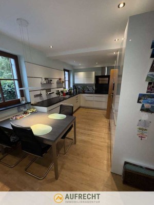 A U F R E C H T °hell & großzügig° 6-Zimmer-EFH mit Wintergarten in Unterbachern