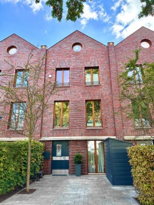 Traumhaftes Stadthaus (200m²) mit Garten in der Rummelsburger Bucht (in Berlins bester Lage)