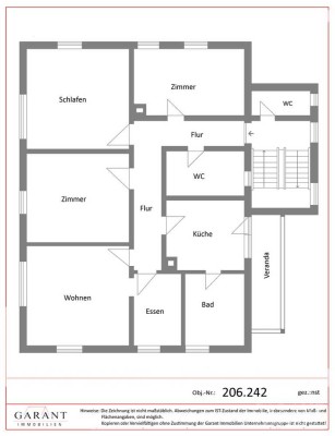 5 Zimmer-Wohnung mit Balkon und Garage