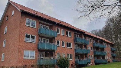 +++ ANFRAGESTOPP+++Erstbezug nach Sanierung+++Schöne 2,5-Zimmer Wohnung mit Balkon+++