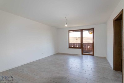 Frisch renovierte 3-Zimmer-Wohnung mit Bergblick und Dachterrasse!