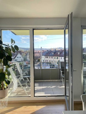 Neubau | 3-Zimmer | Balkon mit Blick | helle Süd-Ost Ausrichtung | Einbauküche