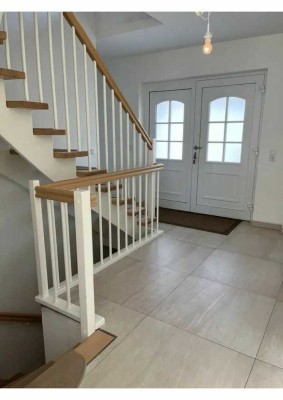 Exklusives Energiesparhaus in Top-Lage – Stadtvilla mit Luxus und Komfort