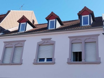 Helle 3-Zimmer Dachgeschosswohnung in Homburg Innenstadt (nach Renovierung)