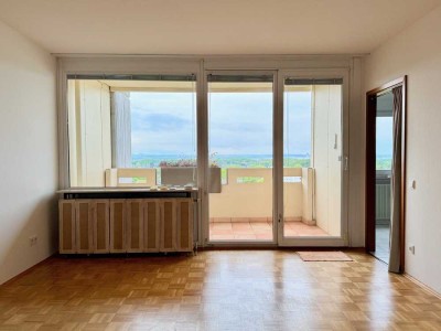 Helle 2-Zimmer-Wohnung mit Balkon und Blick ins Bergische Land – Köln-Urbach