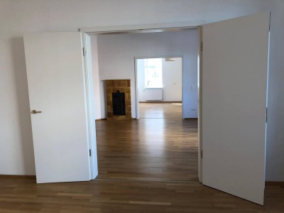 von Privat - 110qm - 3 Zimmer - Andräviertel - Sanierter Altbau + Balkon (Parkplatz zur Miete)