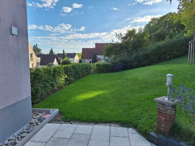 Gepflegte 4,5 Zimmer Wohnung mit Garten und Terrasse in Fürth/Vach