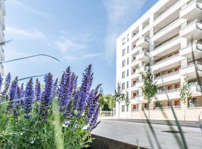 Lichtdurchflutete Wohnvielfalt mit Loggia und moderner Markenküche – einziehen und wohlfühlen