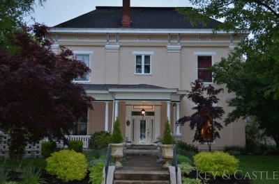 Großzügige Villa mit schönem Garten vor den Toren Berlins