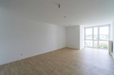 Helle 2-Zimmer Wohnung im 3. OG mit Tiefgaragenstellplatz in Wiesbaden-Südost