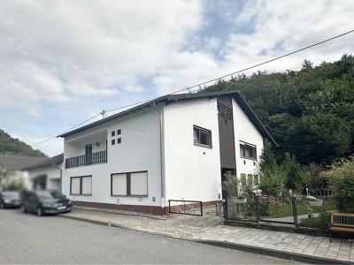 Geräumiges Einfamilienhaus mit Potenzial in ruhiger Lage