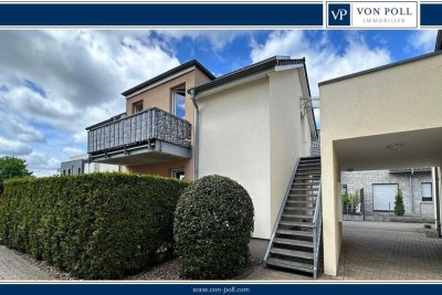 Erdgeschosswohnung mit Terrasse und kleinem Gartenanteil