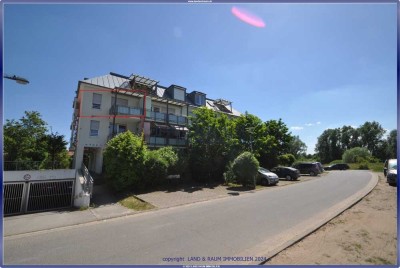 Bezugsfreie 2 Zimmer Wohnung in Falkensee mit Balkon u. Stellplatz