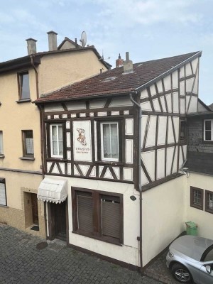 zentral - idyllisch - historisch