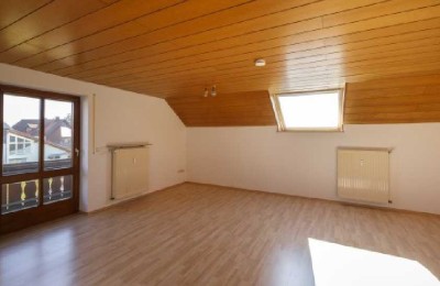Schöne 1 ZKB Wohnung