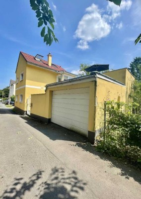 *Bonn Plittersdorf*
Kernsaniertes Einfamilienhaus in unmittelbarer Rheinnähe sofort frei!