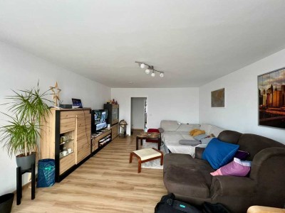 Gehobene 3-Zimmer-Wohnung mit Einbauküche und Balkon in Rethen