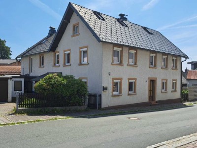 Geräumiges modernisiertes Haus – sofort beziehbar