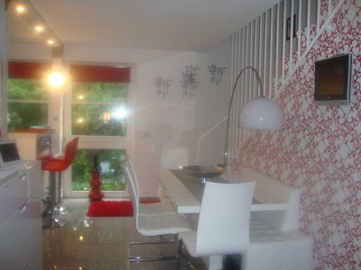 Moderne Maisonettenwohnung mit ausgebautem Dachstudio
