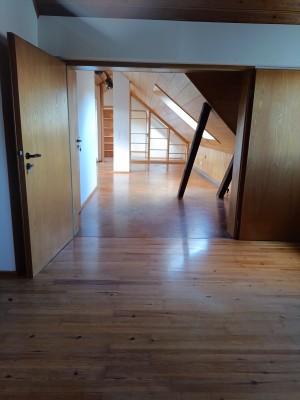 Wohnung in Greßthal zu vermieten